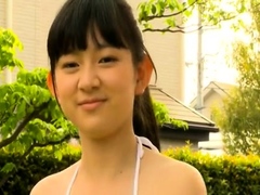 Japanese Cute Bikini Idolstar