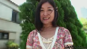 JAPANESE MILF gets a deep creampie from her younger lover