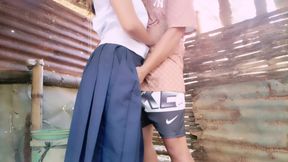 DESI 18 YEAR OLD STUDENT SHE IS INNOCENT FUCK IN THE WOODS BY STRANGER