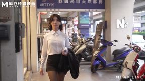 Md-0258 a Slutty Subordinate Who Loves Footjob Meat Sticks