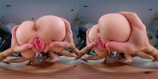 Stunning Teen Stella Sedona Seduces And Fucks Her Piano Teacher VR Porn