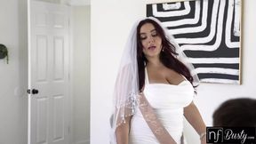 Nf Busty Model Of The Year 2023 - S17:E11