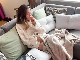 Hawt mother i'd like to fuck got slutty and begged to be screwed in the sofa