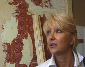 Nasty French granny takes dick deep in the ass