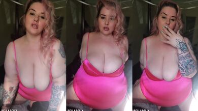 She sits on your face and smokes while making fun of you /JOI/femdom/facesitting/smoking