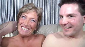 Best threesome for the German blonde who satisfies every desire of the two cocks that screw her in double penetration