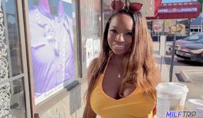 noami foxxx rides a big white cock naomi foxxx