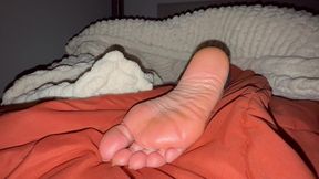 Sneaky stepNephew Licks &amp; Worships stepAunt's Sexy Sleepy Feet - Roleplay